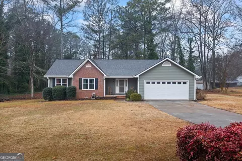 120 Summerfield Dr, Mcdonough, GA 30253