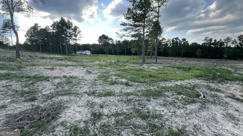 305 Holcomb Rd, Adairsville, GA 30103