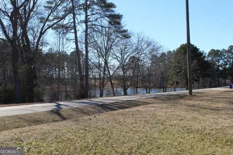 390 Garrison Rd, Carnesville, GA 30521 photo 5
