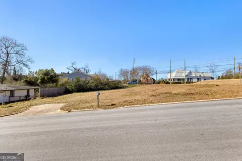 112 Lagrange St, Newnan, GA 30263