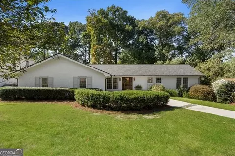 1736 Ridge Valley Ct, Atlanta, GA 30327