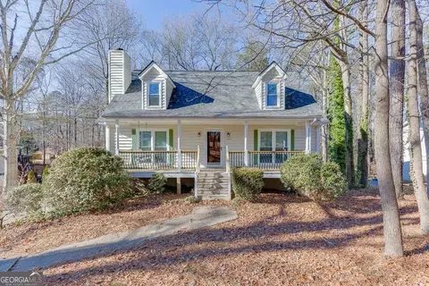 1530 Plunketts Rd, Buford, GA 30519 photo 1