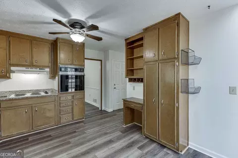 1530 Plunketts Rd, Buford, GA 30519 photo 18