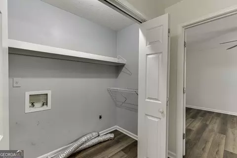 1530 Plunketts Rd, Buford, GA 30519 photo 27