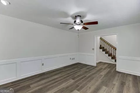 1530 Plunketts Rd, Buford, GA 30519 photo 10