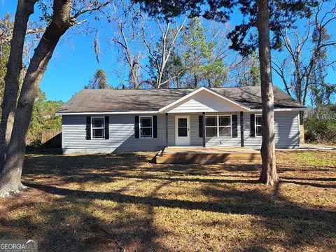 657 Camden St, Kingsland, GA 31548