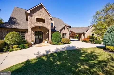 9680 Almaviva Dr, Alpharetta, GA 30022