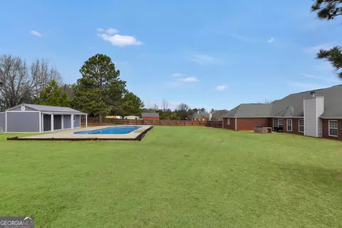 109 Natures Pointe Dr, Hampton, GA 30228 photo 9
