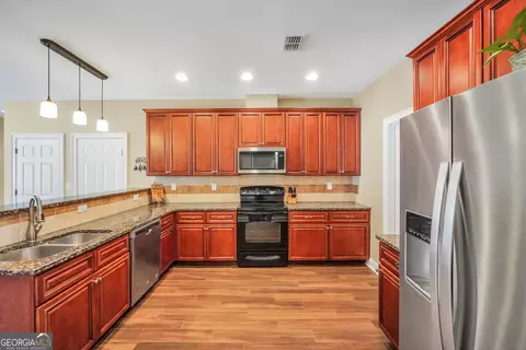 109 Natures Pointe Dr, Hampton, GA 30228 photo 24