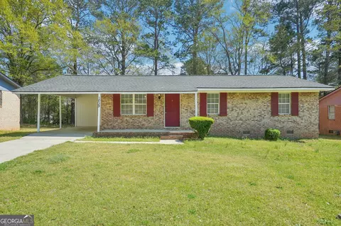 1039 Green Meadow Dr, Madison, GA 30650