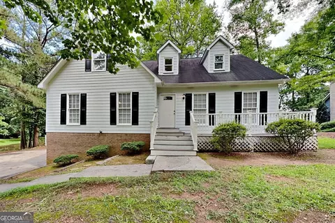 4000 Tall Pine Dr, Marietta, GA 30062