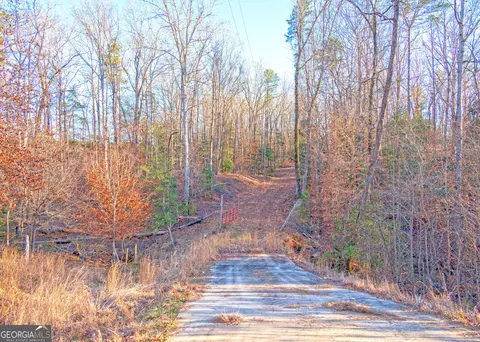 3572 Anderson Hwy, Elberton, GA 30635