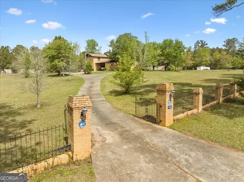 108 Stevens Dr NW, Milledgeville, GA 31061