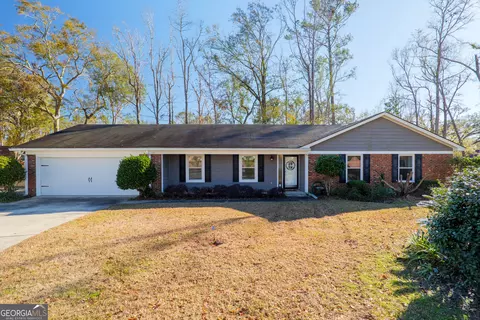 1808 S Sherwood Cir, Valdosta, GA 31602