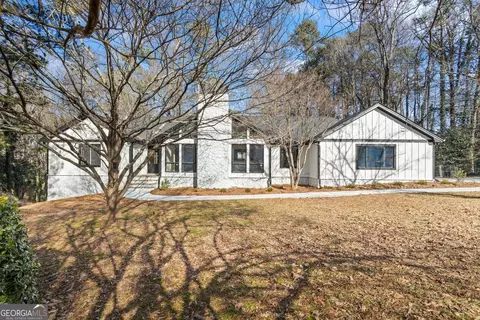 30 Wolverton Ct, Stone Mountain, GA 30087