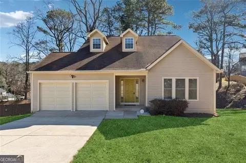 1001 Heatherwood Ct, Norcross, GA 30093