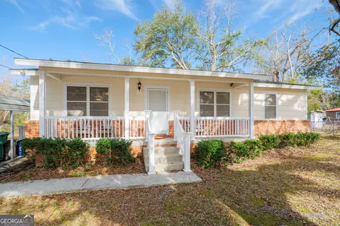 6 Sharper Cir, Valdosta, GA 31601