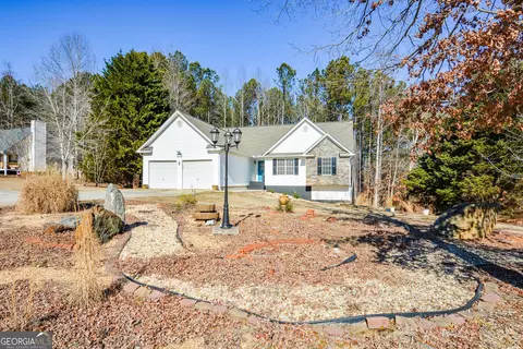 202 Greentree Trl, Temple, GA 30179