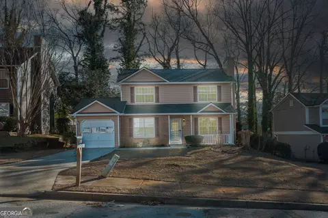 2065 Glenwood Downs Dr, Decatur, GA 30035