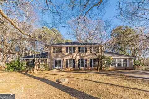 2964 Orr Dr, East Point, GA 30344