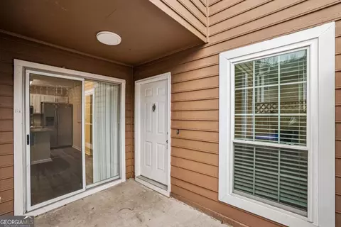 1025 Rock Creek Ln, Norcross, GA 30093