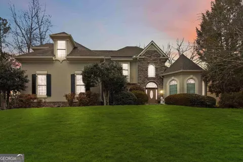 215 Stoney Ridge Dr, Alpharetta, GA 30022