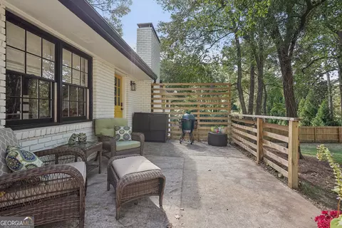 250 E Valley Dr, Marietta, GA 30068 photo 35