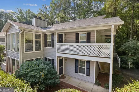 1608 Vicksburg Pl, Atlanta, GA 30350