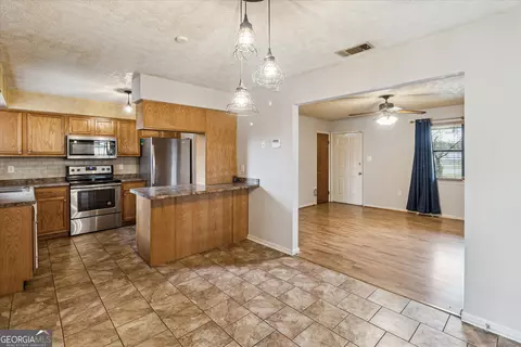 625 Mccall Rd, Springfield, GA 31329 photo 8
