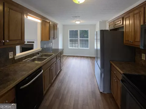 85 Kristen Pl, Covington, GA 30016 photo 6
