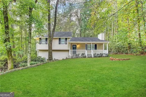 263 Bakers Bridge Cir, Douglasville, GA 30134