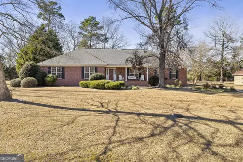 705 Brookwood Dr, Statesboro, GA 30461