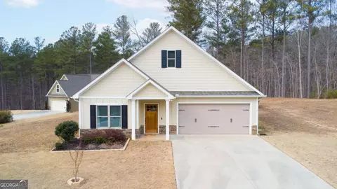 112 W Woods Dr, Dahlonega, GA 30533