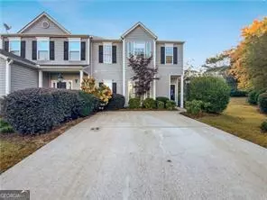 1533 Gathering Pl, Cumming, GA 30040