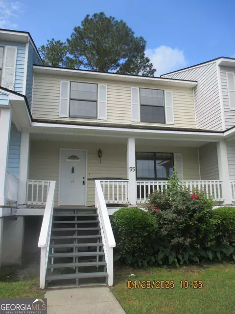 912 Pineland Ave #33, Hinesville, GA 31313