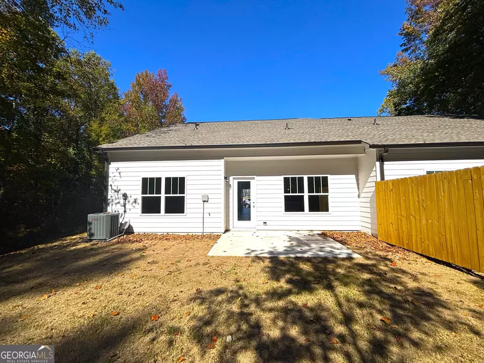 Exterior - 90 Village Ct #10, Cleveland, GA 30528 photo 2 of 2