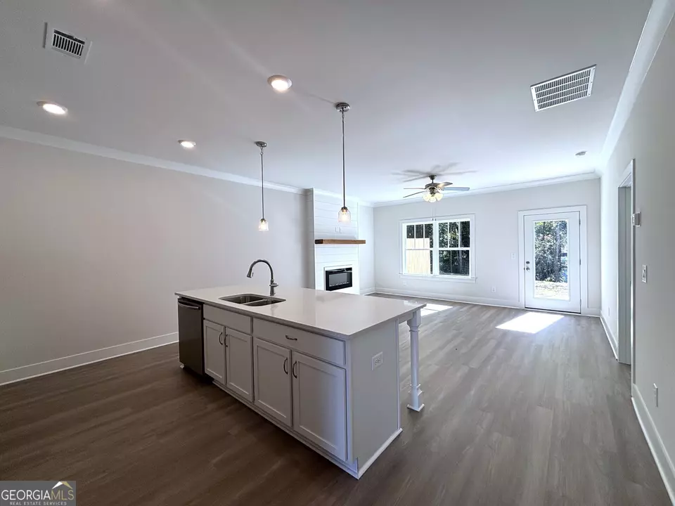 Other - 90 Village Ct #10, Cleveland, GA 30528 photo 2 of 12