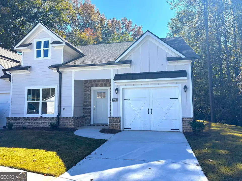Exterior - 90 Village Ct #10, Cleveland, GA 30528 photo 1 of 2