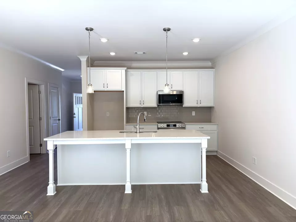 Kitchen - 90 Village Ct #10, Cleveland, GA 30528 photo 1 of 1