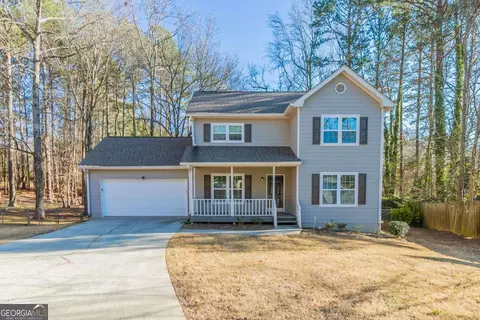 3088 Fox Chase Ct, Snellville, GA 30039