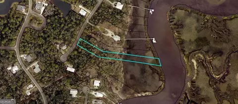 375 Overlook Ln, Saint Marys, GA 31558