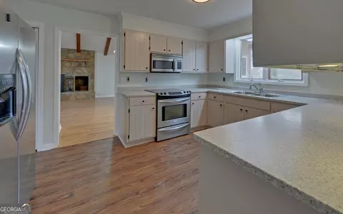 208 Defoor Rd, Toccoa, GA 30577 photo 11