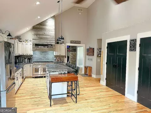 Kitchen - 1150 Sutton Rd, Demorest, GA 30535 photo 4 of 5