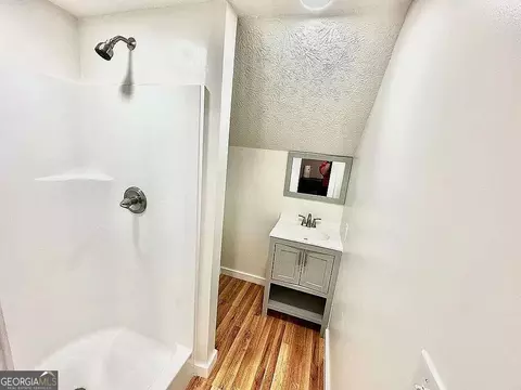 Bath - 1150 Sutton Rd, Demorest, GA 30535 photo 5 of 6