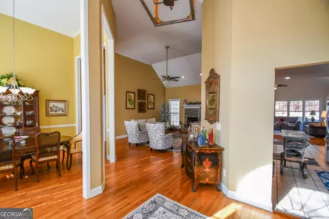 68 Glencrest Dr, Commerce, GA 30529 photo 5