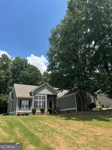 68 Glencrest Dr, Commerce, GA 30529 photo 2