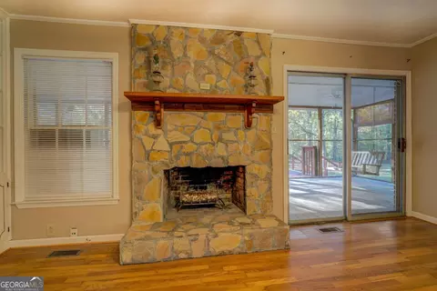 Living - 155 Island Shoals Rd, Covington, GA 30016 photo 8 of 12