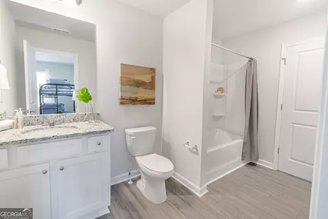 Bath - 11563 Chatham Dr #30, Hampton, GA 30228 photo 3 of 3