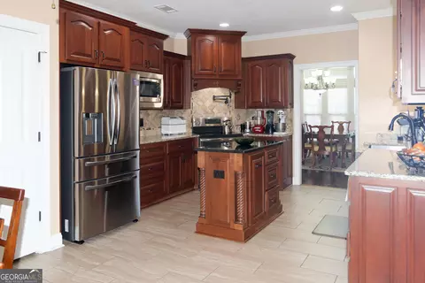 Kitchen - 202 Stacy Ln, Warner Robins, GA 31088 photo 1 of 5