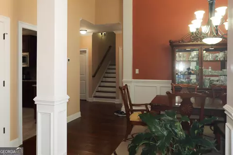 Entry Way - 202 Stacy Ln, Warner Robins, GA 31088 photo 3 of 6